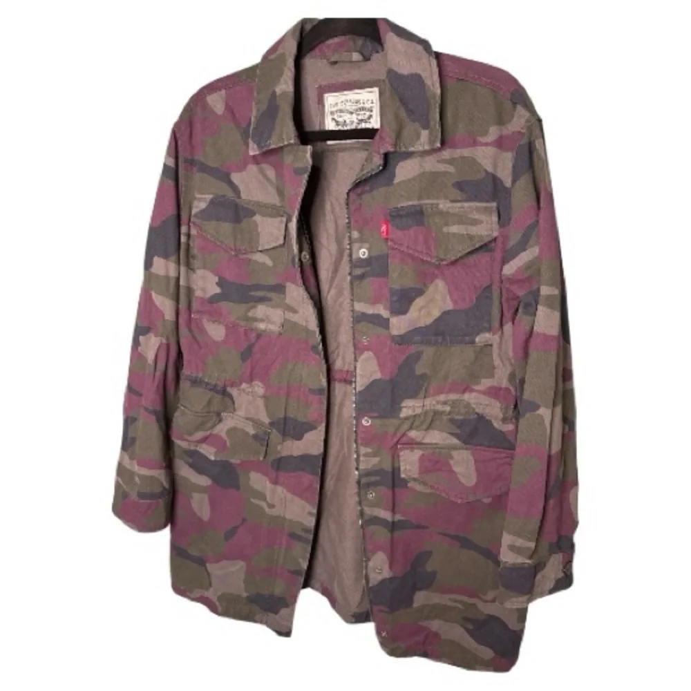 Levi's Oversized Military Filed Jacket in Purple Camo Cotton Pockets size Small - Picture 3 of 8
